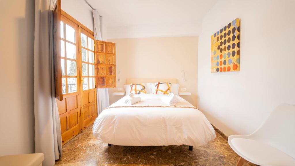 Habitación doble luminosa con balcón de Carmen San Luis