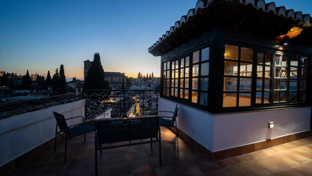 Vistas al castillo en Carmen San Luis Albaicín