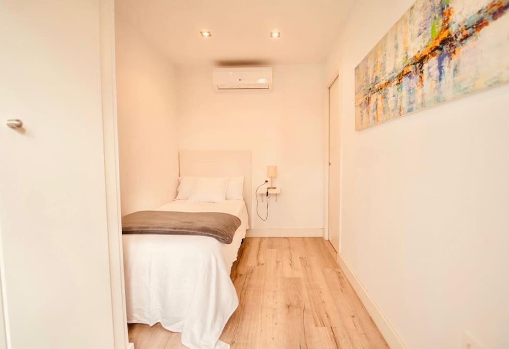 Dormitorio individual con aire acondicionado de Torre de la Vela 2